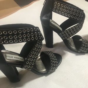 Steve Maddan Black block heels